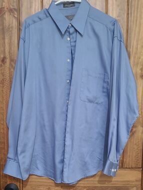 Crazy Horse Men's Long-Sleeve Dress Shirt in Blue